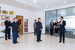 龚正市长走访服务纽约国际588888国际等重点企业，真心实意为企解忧、助企增利、促企开展